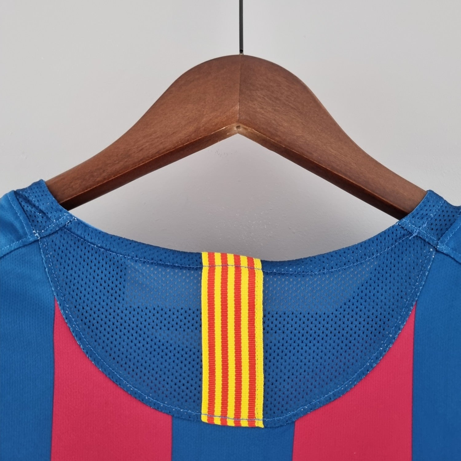 Barcelona Home Long Sleeve Retro Jersey UCL Final 2006