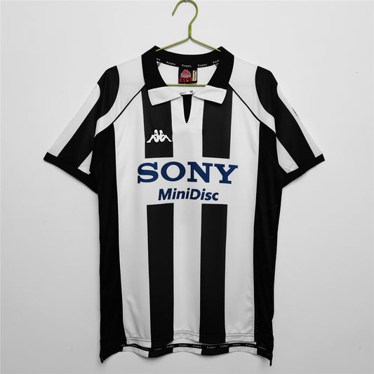 Juventus Home Retro Jersey 1997/98