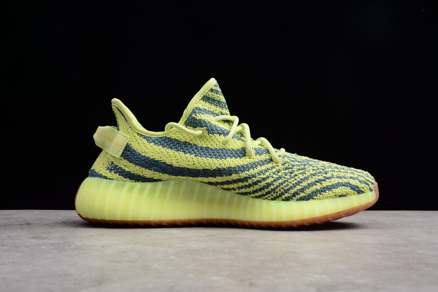Yeezy Boost 350 V2 “Semi Frozen” B37572
