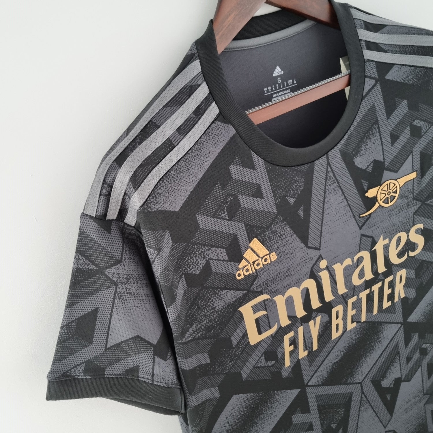 Arsenal Away Man Jersey 22/23