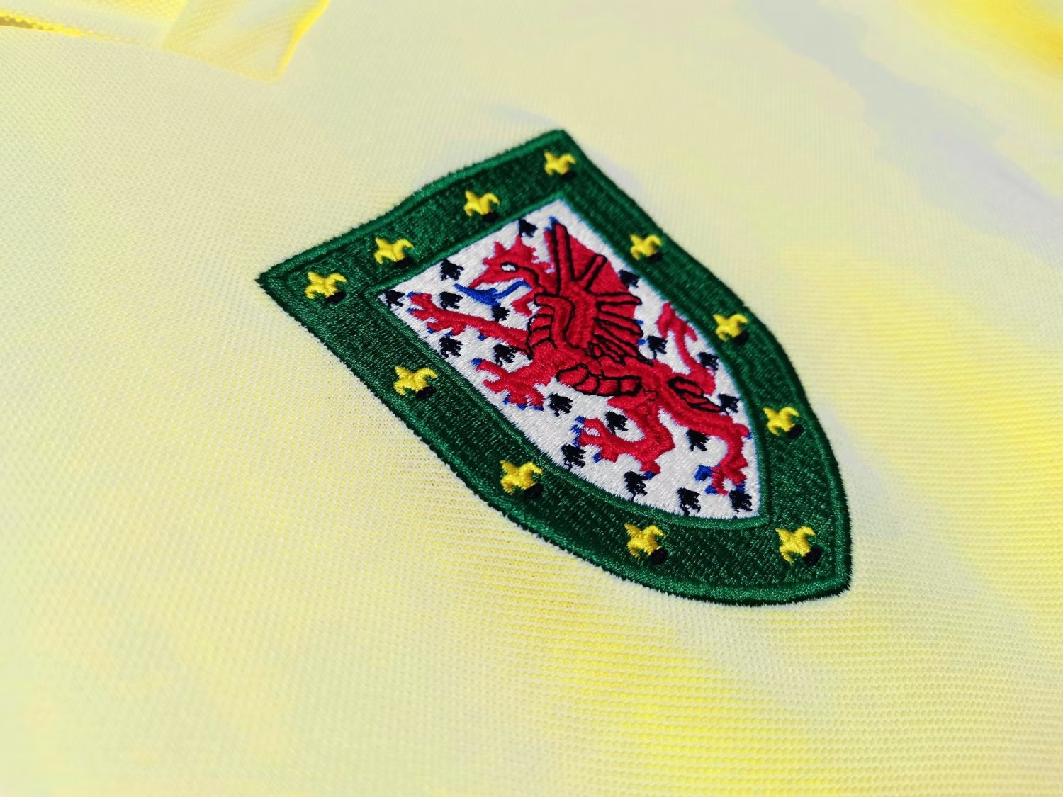 Wales Retro Away Jersey 1976/79