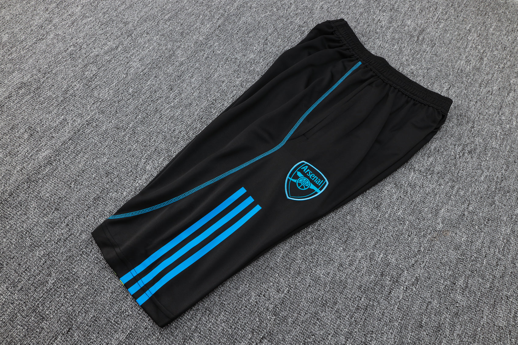 Arsenal Training Jersey 23/24