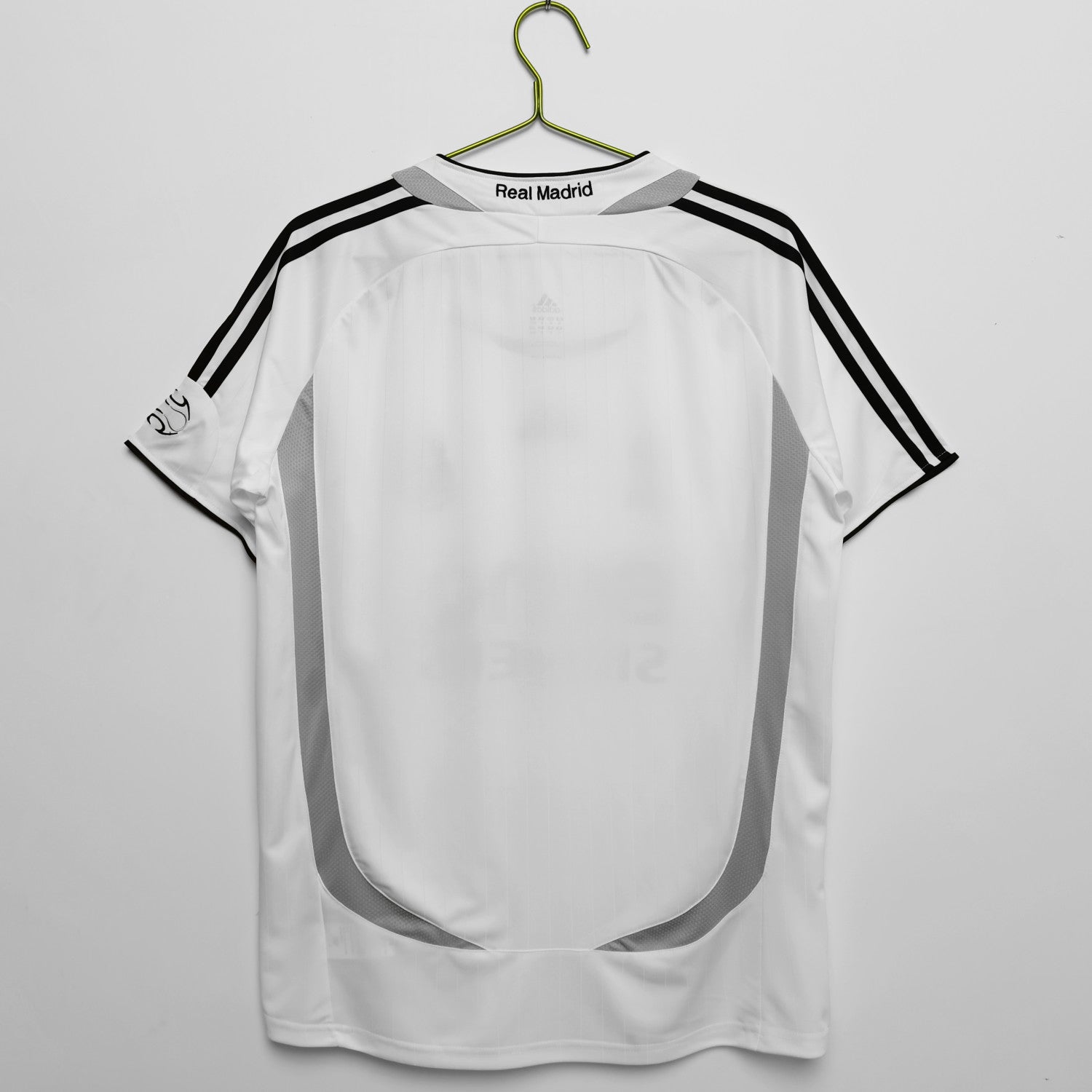 Real Madrid Home Retro Jersey 2006/07