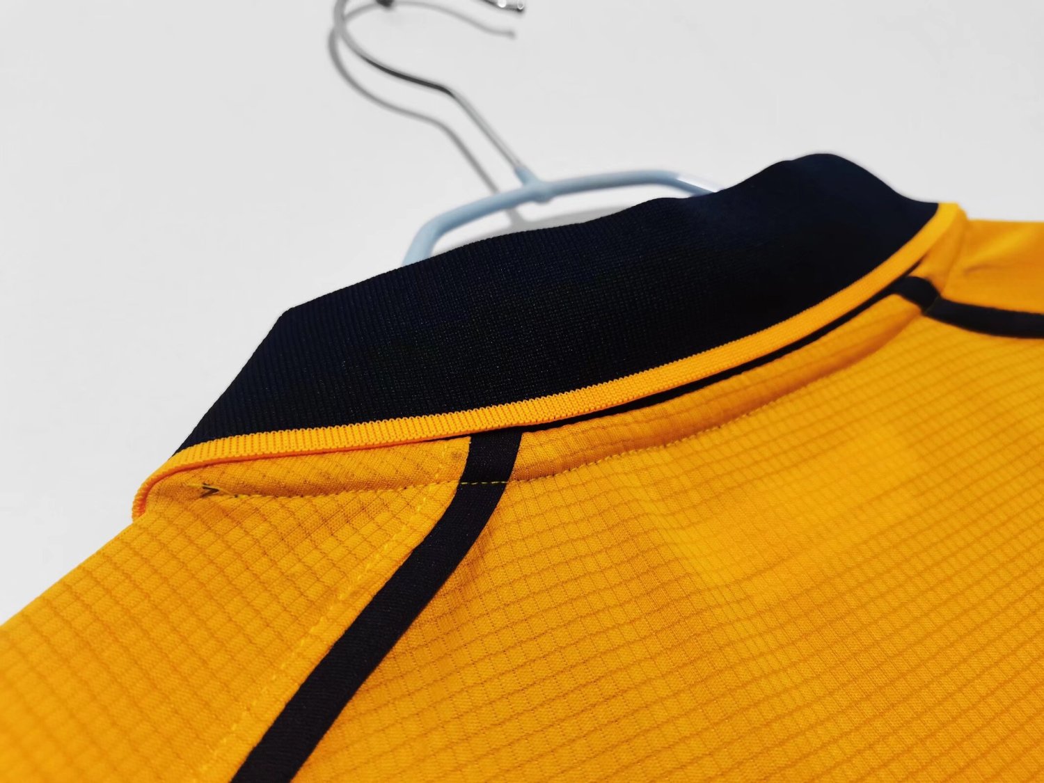 Liverpool Third Retro Jersey 2000/01