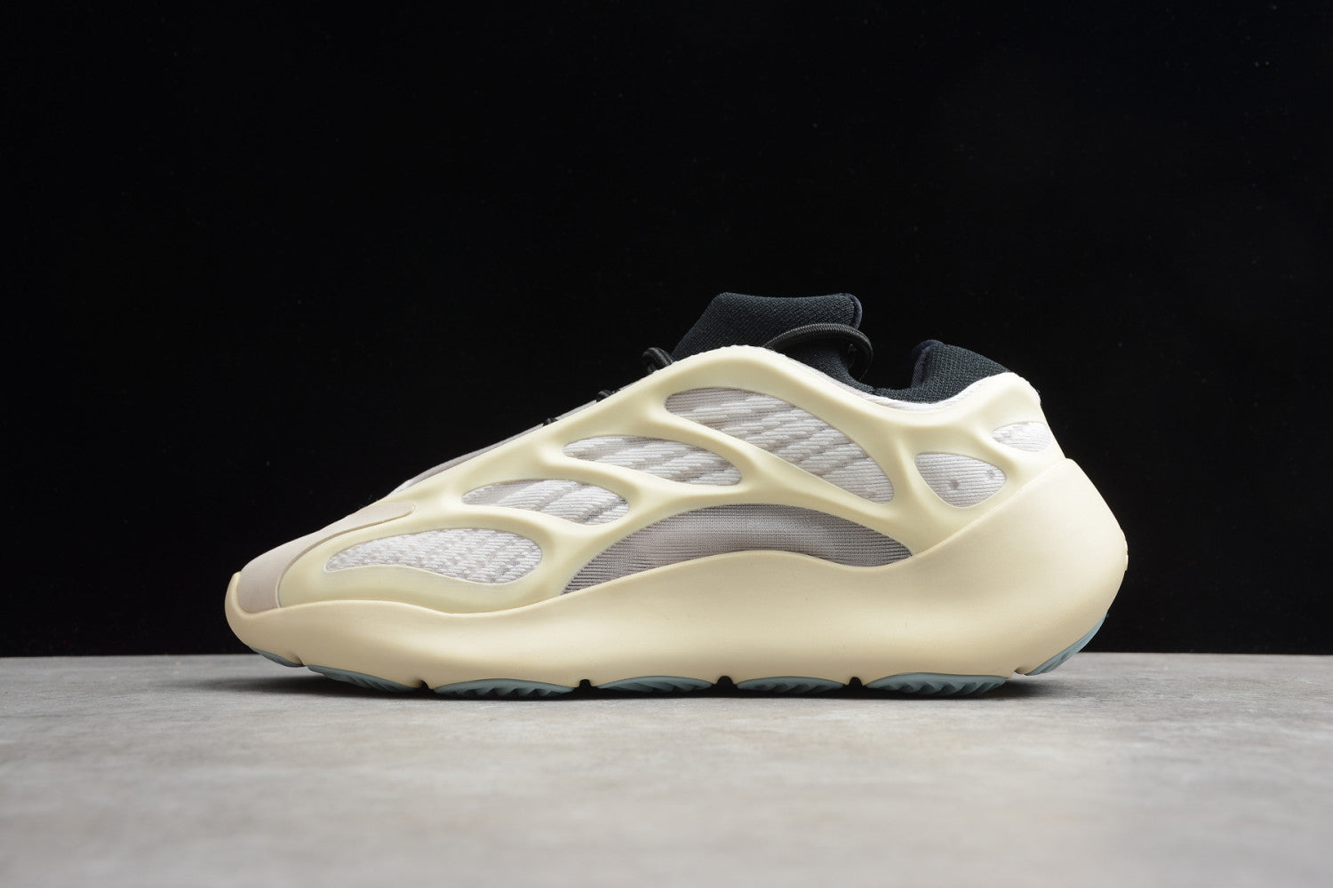 Yeezy Boost 700V3 Azael Black White FW4980