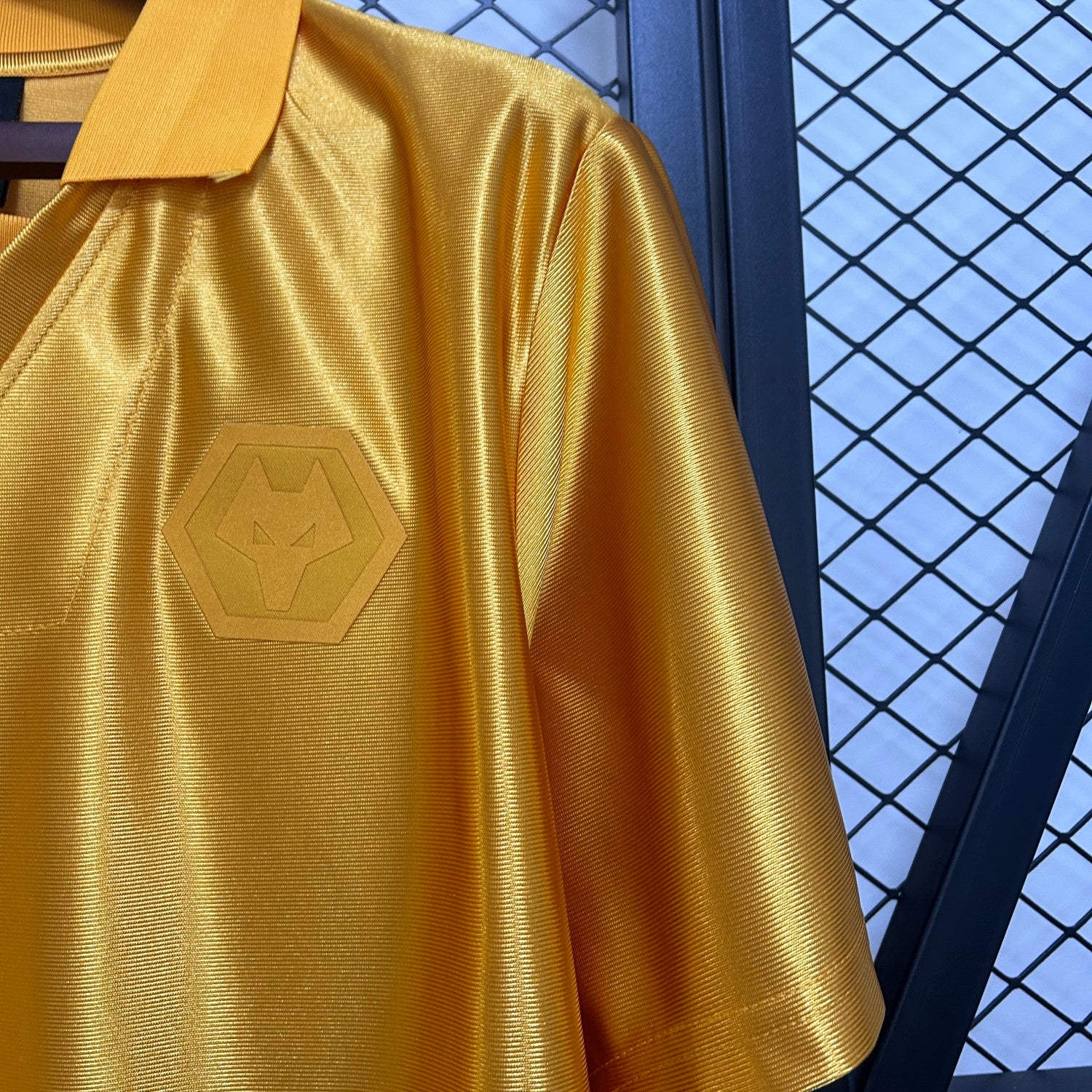 Wolves 70 Limited Edition Man Jersey