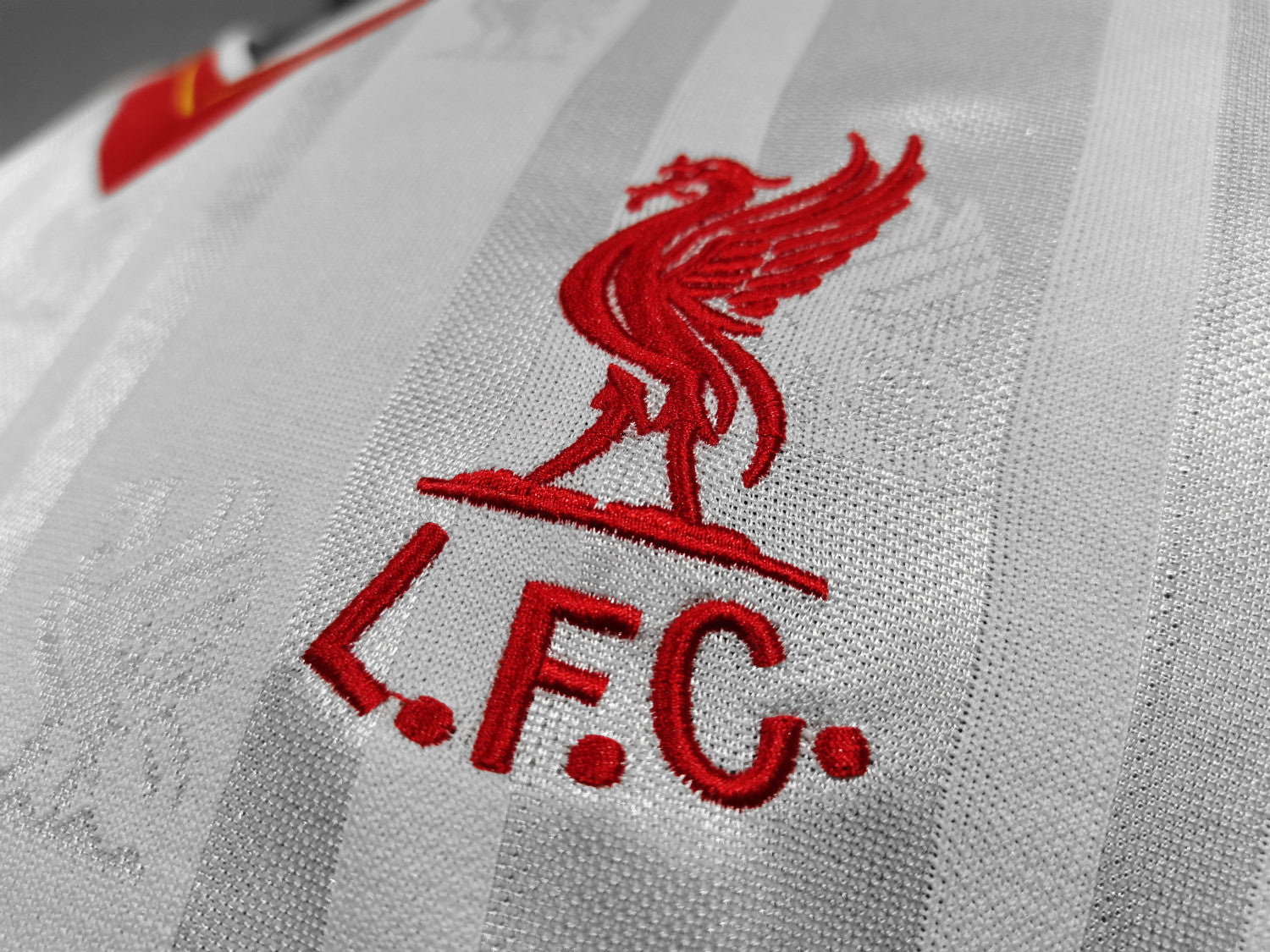 Liverpool Away Retro Jersey 85/86