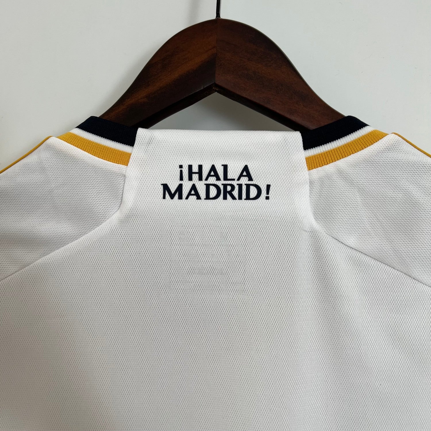 Real Madrid Home Man Jersey 23/24