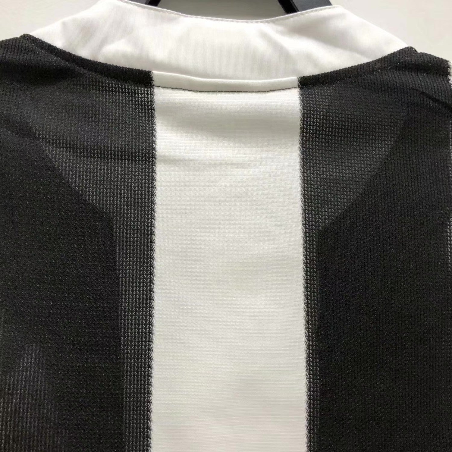 Newcastle United Home Long Sleeve Retro Jersey 1995/97