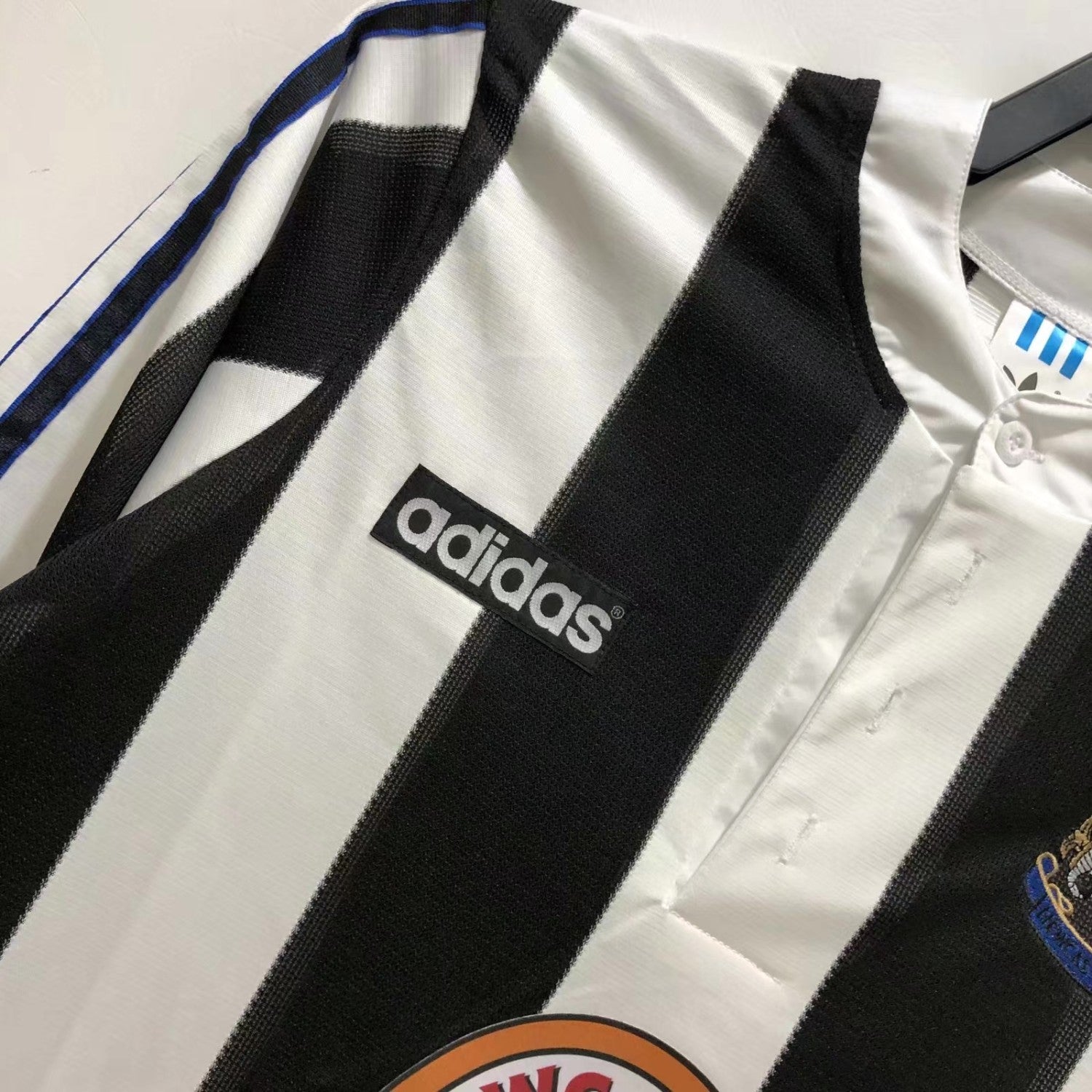 Newcastle United Home Long Sleeve Retro Jersey 1995/97
