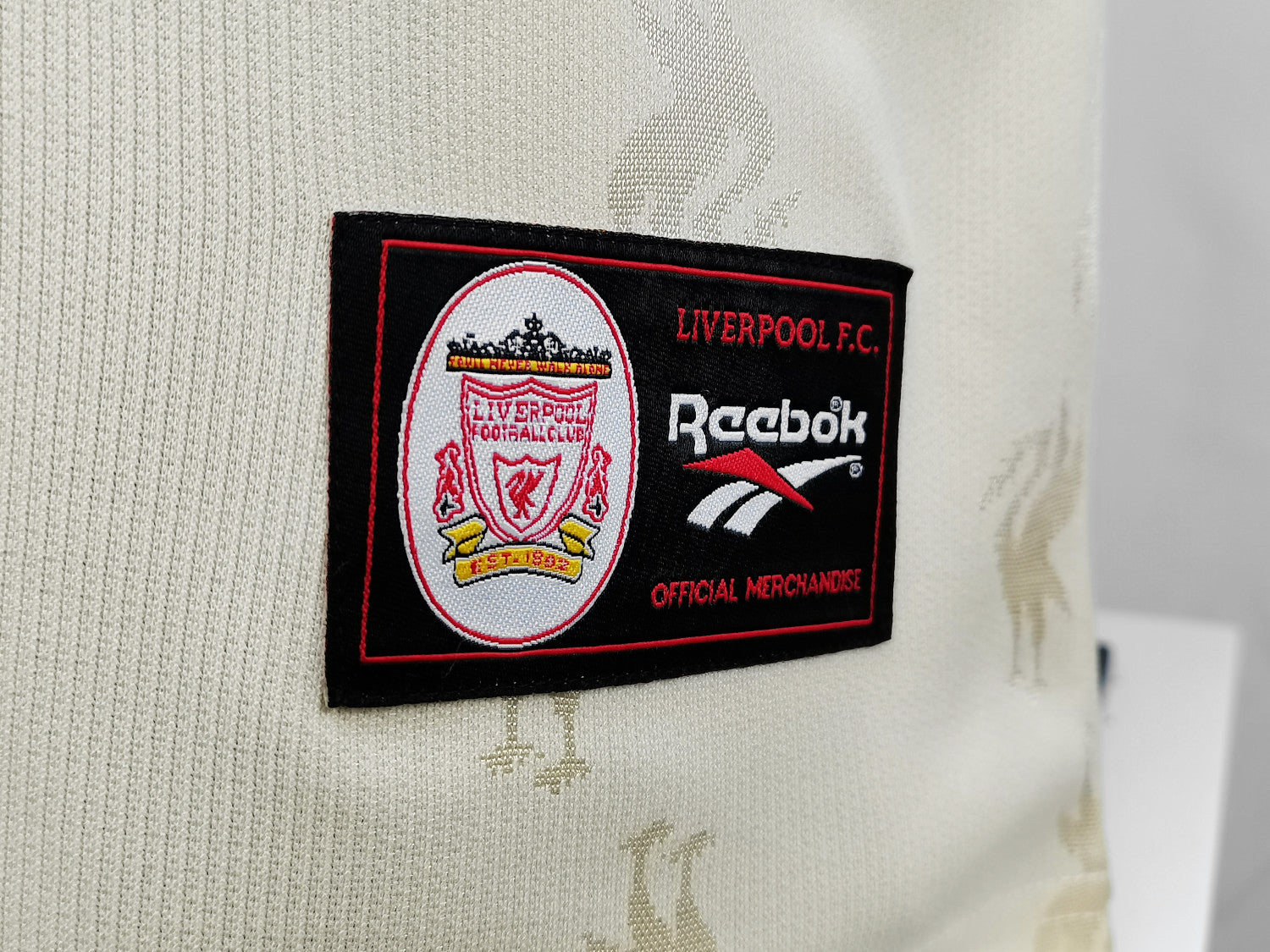 Liverpool Away Retro Jersey 96/97