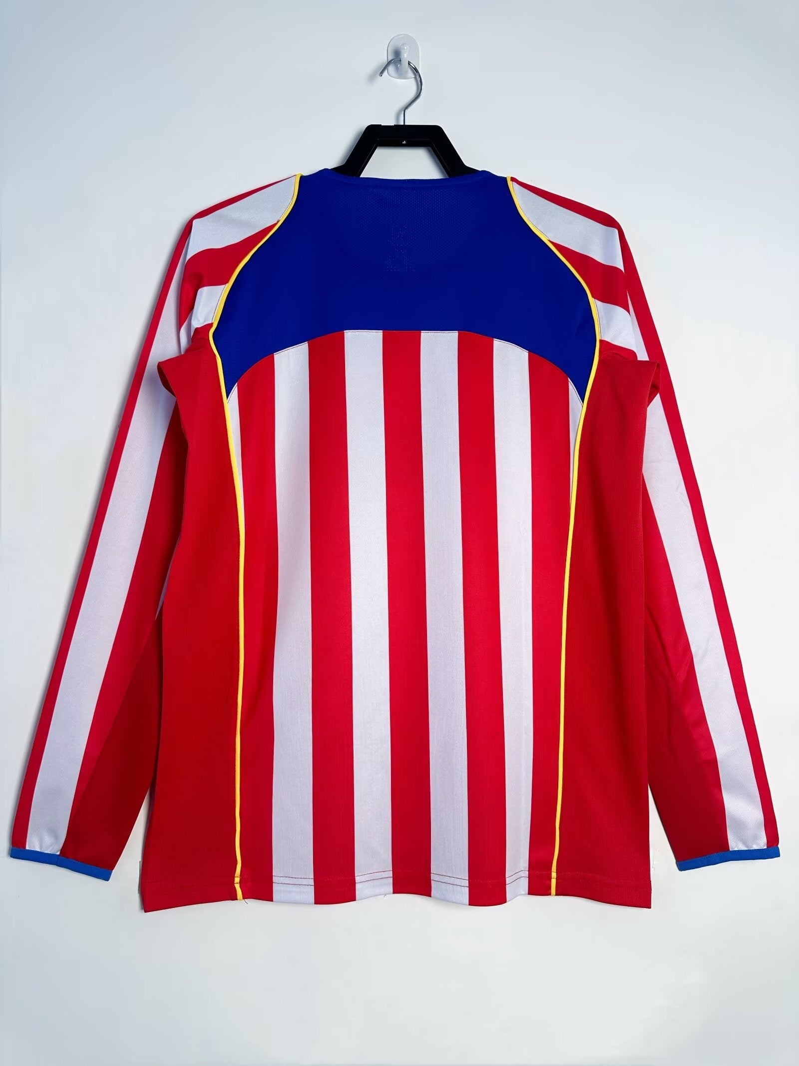 Atletico Madrid Home Long Sleeve Retro Jersey 2004/05