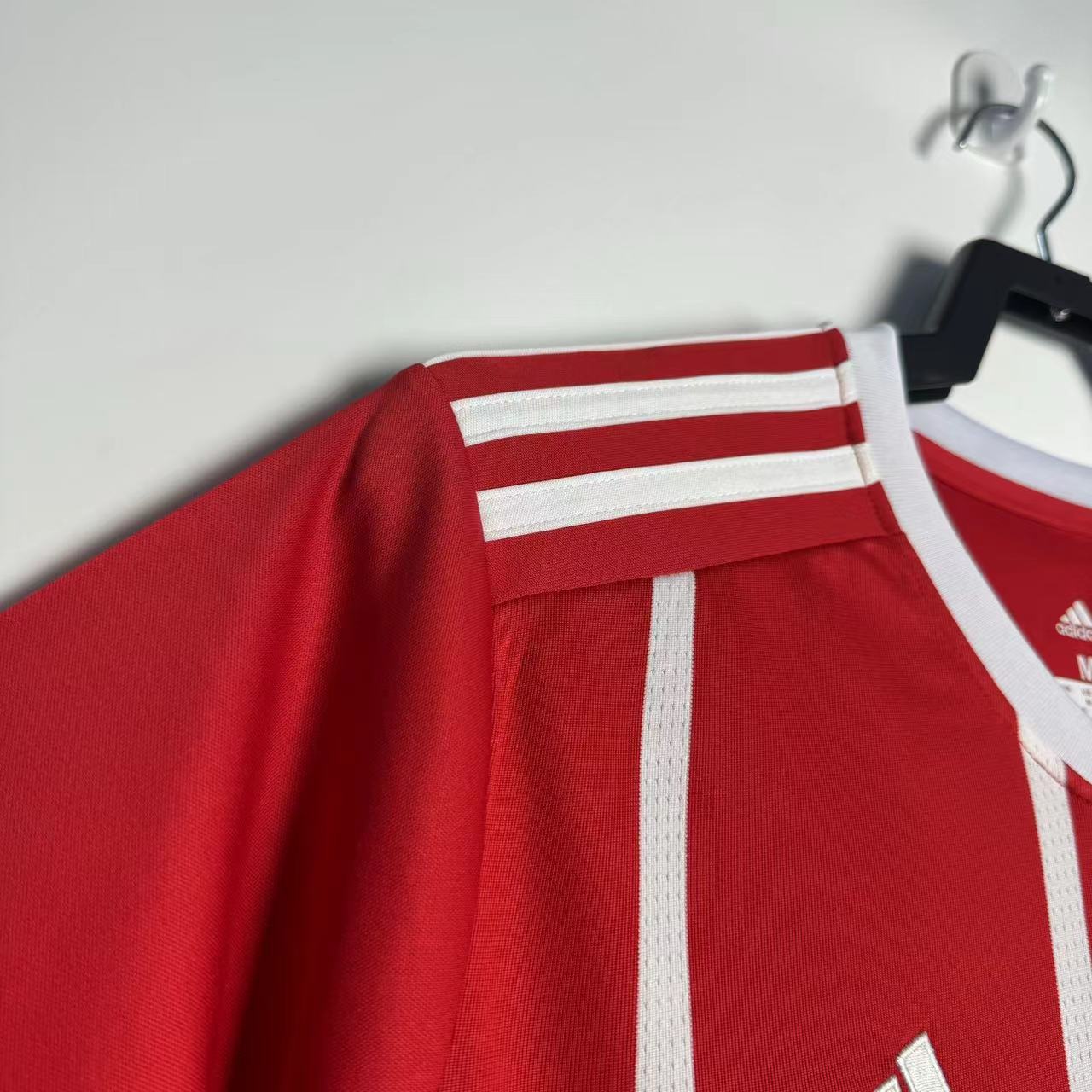 Bayern Munich Home Retro Jersey 2017/18
