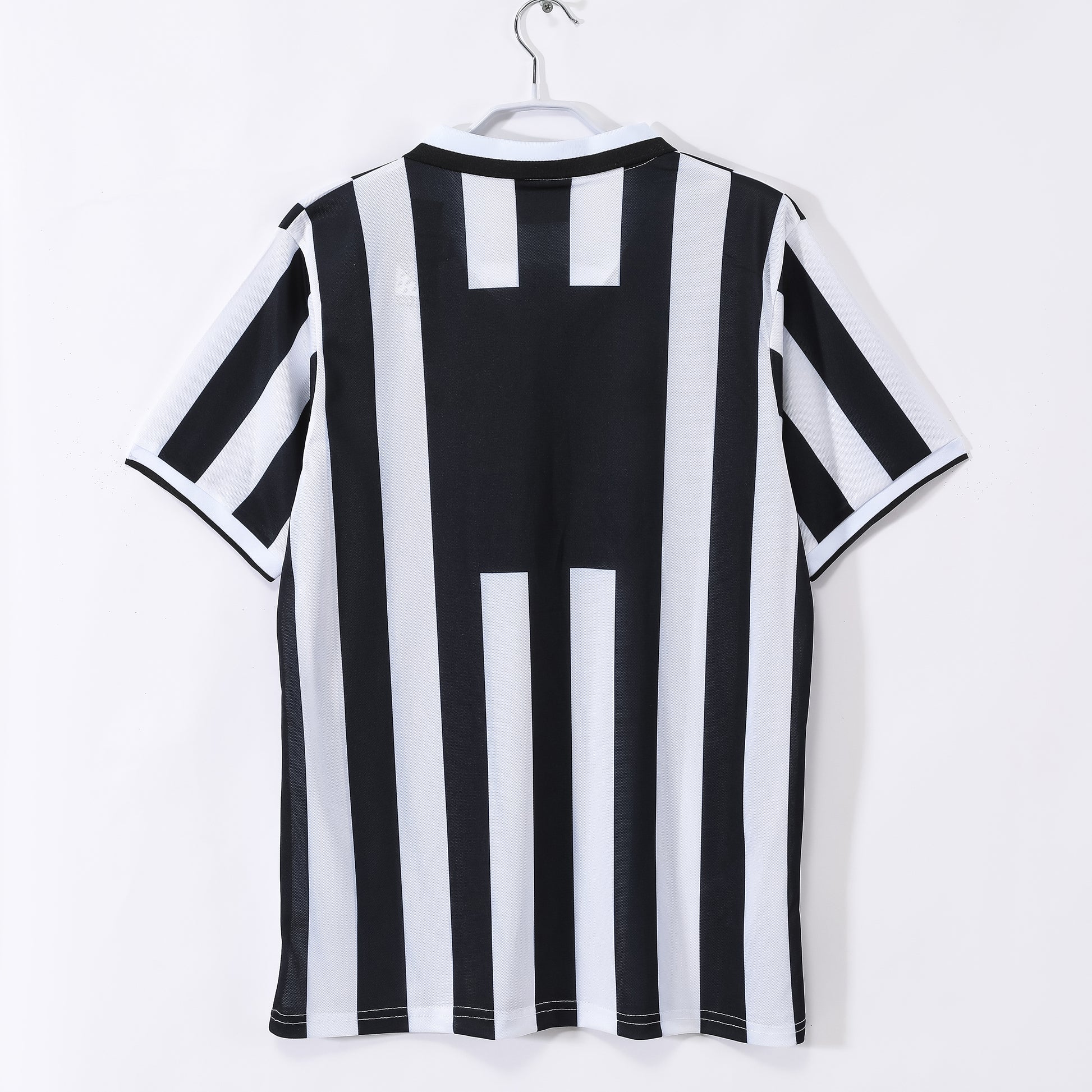 Juventus Home Retro Jersey 1994/95