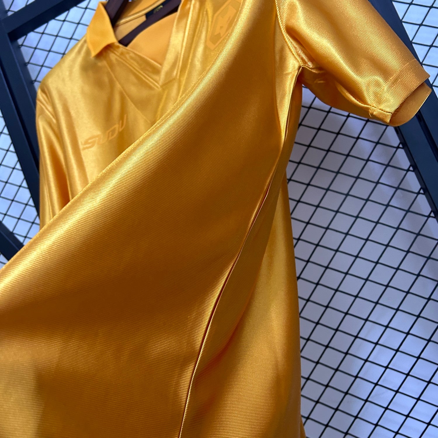 Wolves 70 Limited Edition Man Jersey