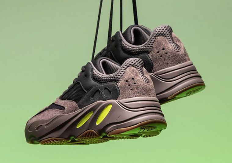 Kanye West x Adidas Yeezy Runner Boost 700 “Mauve” EE9614