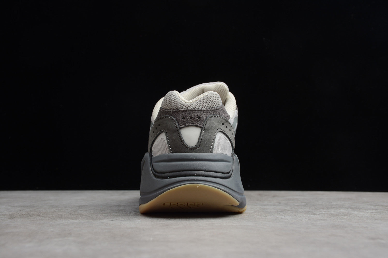 Yeezy 700 V2 Gray FU7914