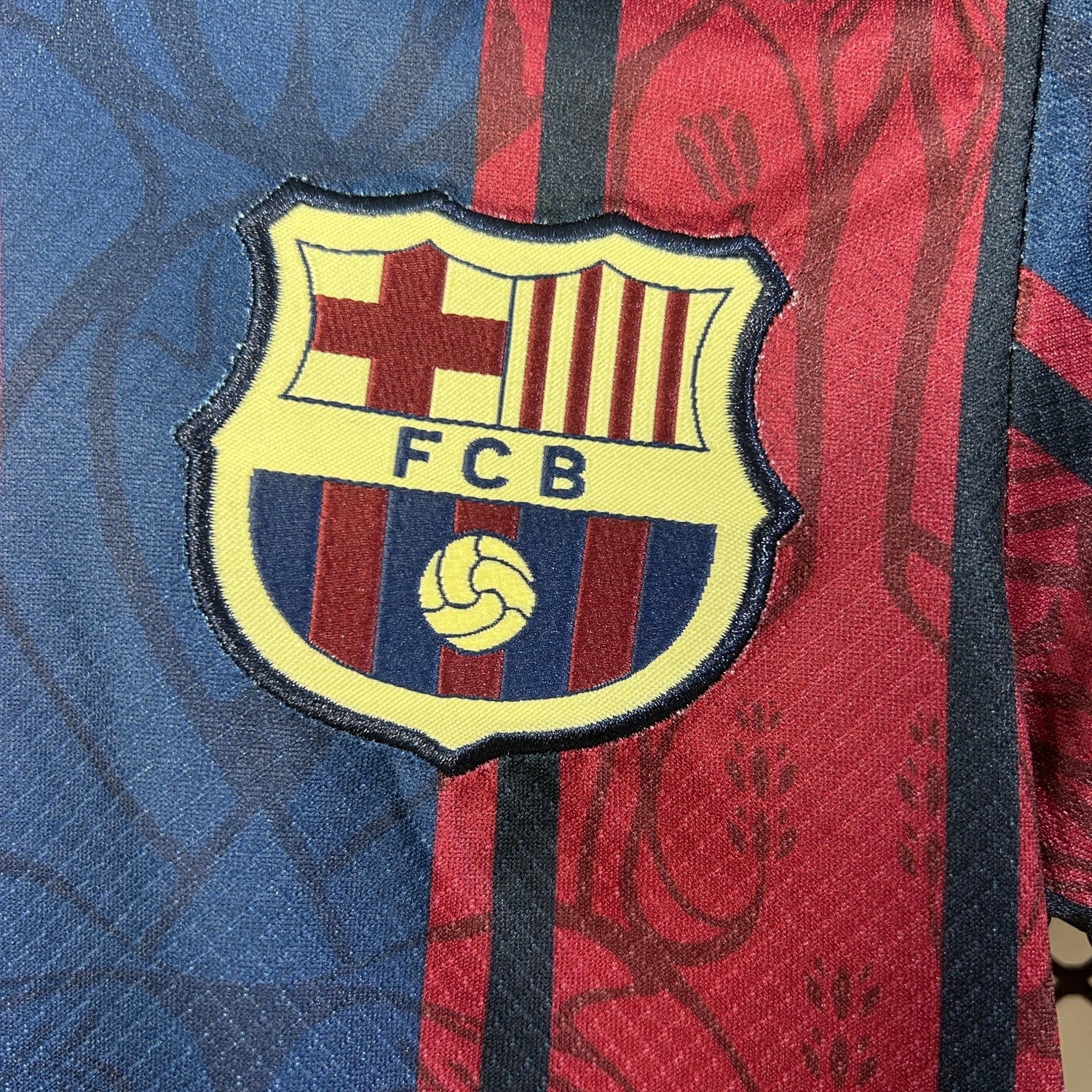 Barcelona Modernist Men Polo Kids Suit 25/26