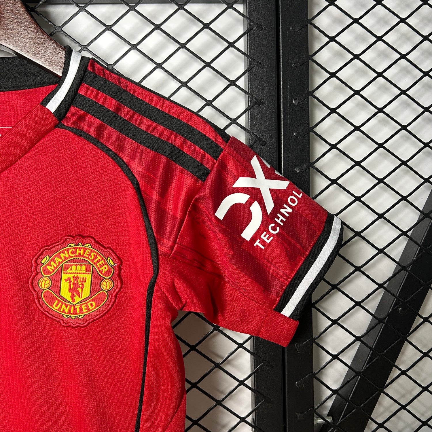 Manchester United Home Kids Suit & socks 25/26
