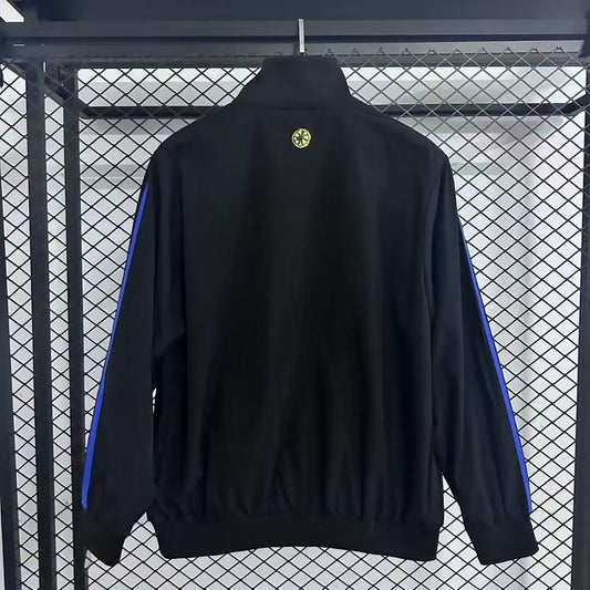 Manchester United Training Windbreaker 2025
